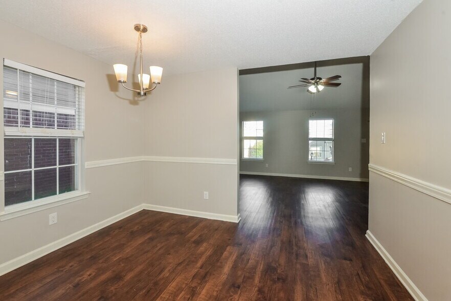 Building Photo - 1663 Ranmar Dr