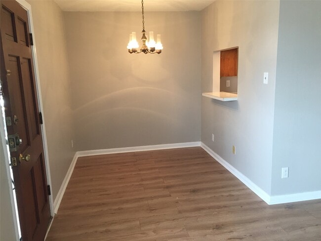 Building Photo - 1500 Woodhead St