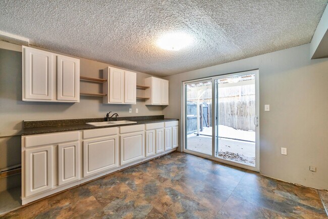 Building Photo - 6450-6452 Newcombe Ct.