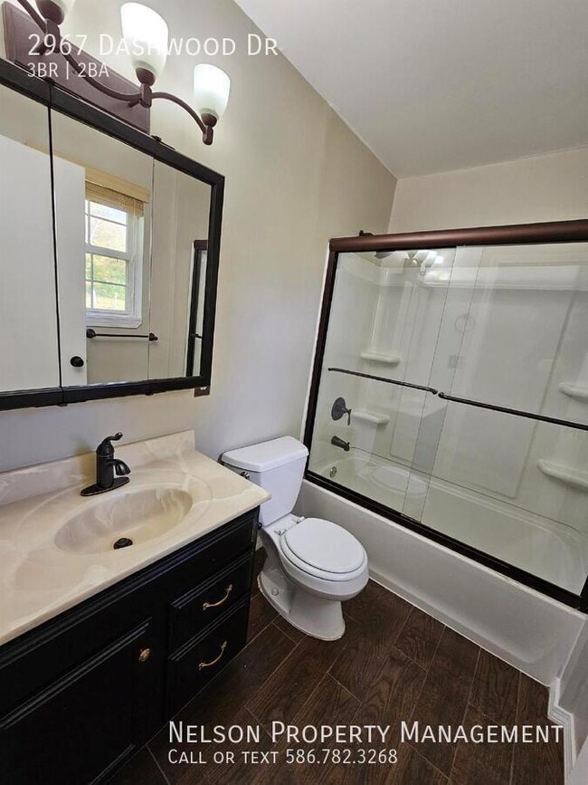 Building Photo - 2967 Dashwood Ave