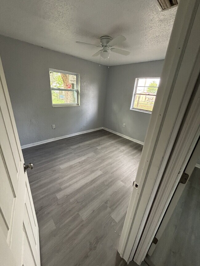 Building Photo - Newly Remodeled 4BR Home in Lake Wales – Prime Location!