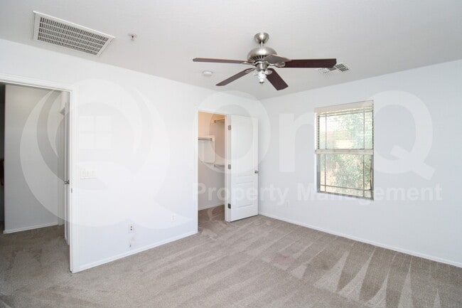 Building Photo - 8147 W Lynwood St