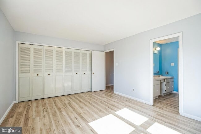 Building Photo - 29 Maureen Ct