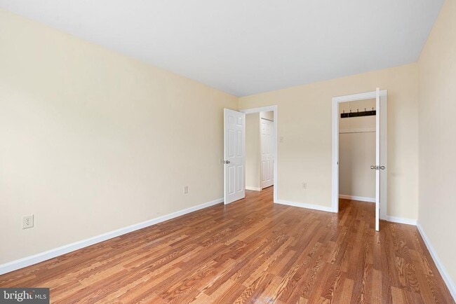 Building Photo - 3281 Red Lion Rd
