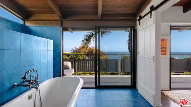 Building Photo - 31970 Pacific Coast Hwy