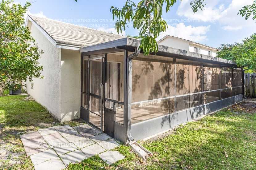 Building Photo - 6104 Strawberry Lakes Cir