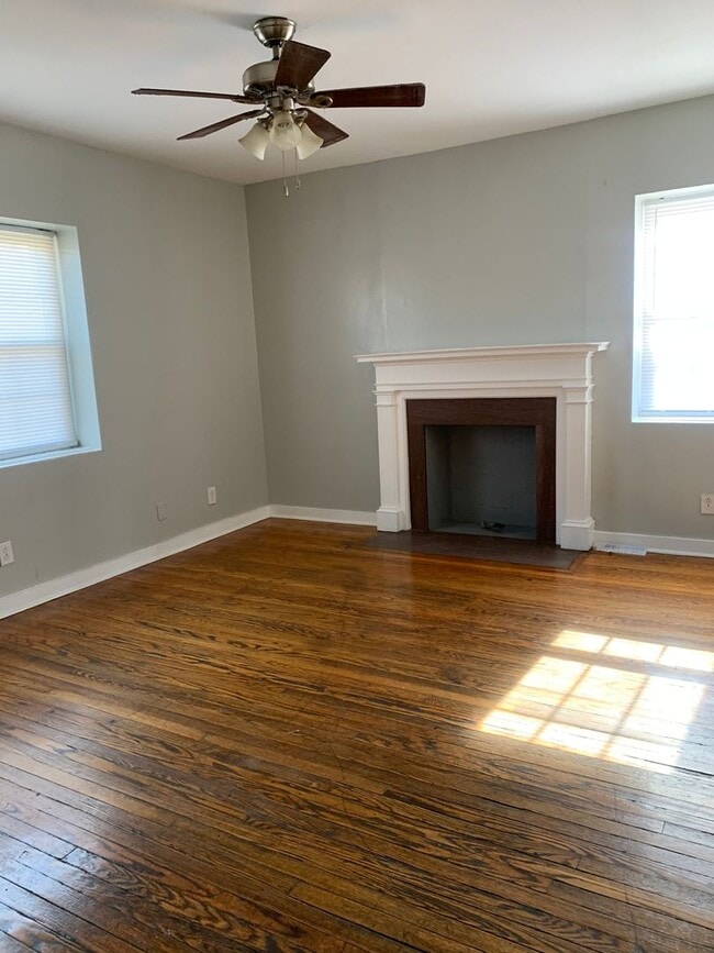 Building Photo - 1509 Jackson St