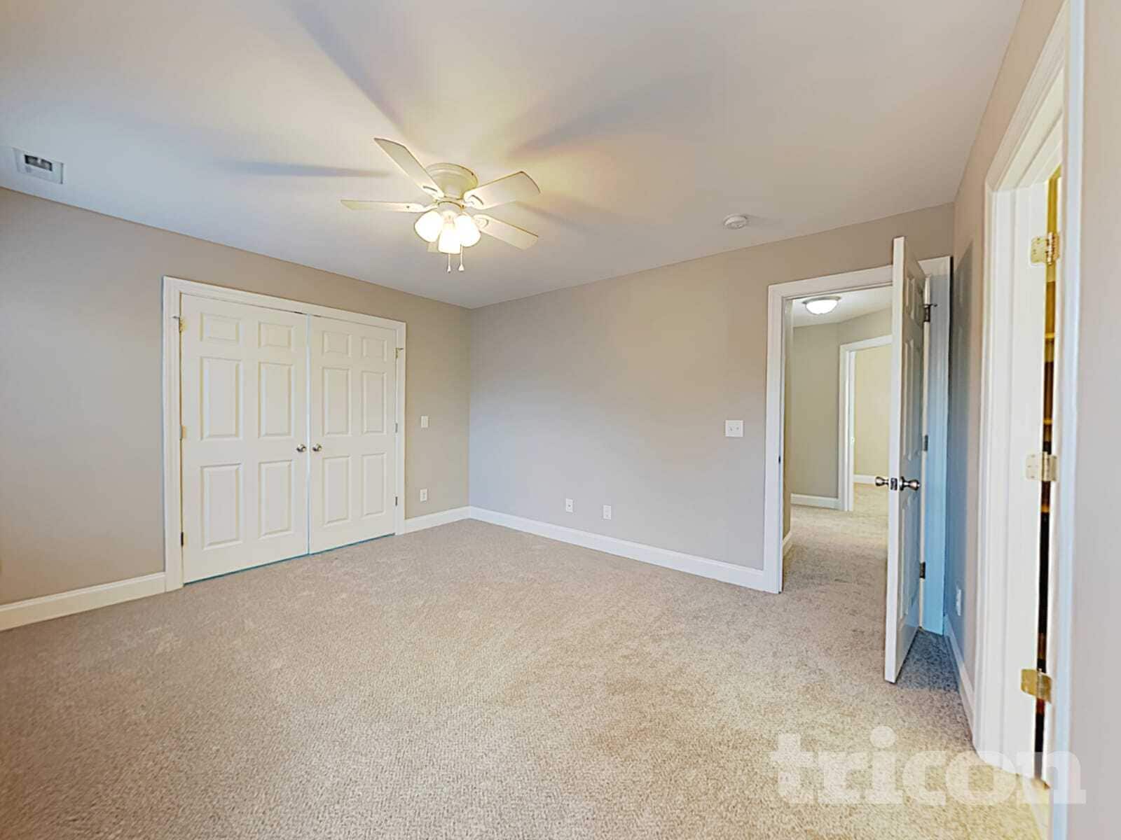 Building Photo - 465 Hunter Way