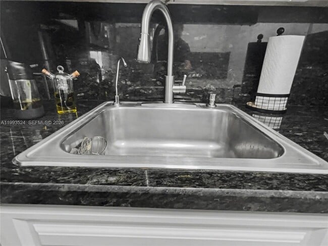 Building Photo - 2270 NE 68th St