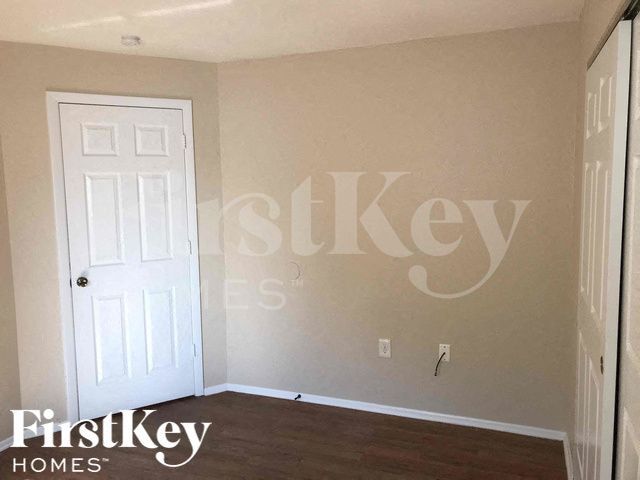 Building Photo - 1083 Riggs St