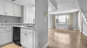 Building Photo - 721 SW 148th Ave