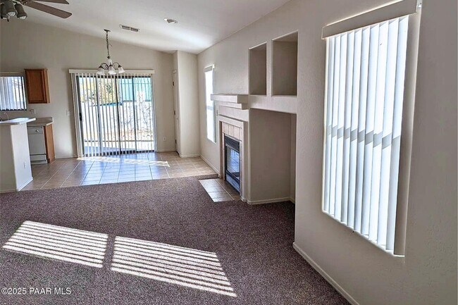 Building Photo - 7559 N Summit Pass