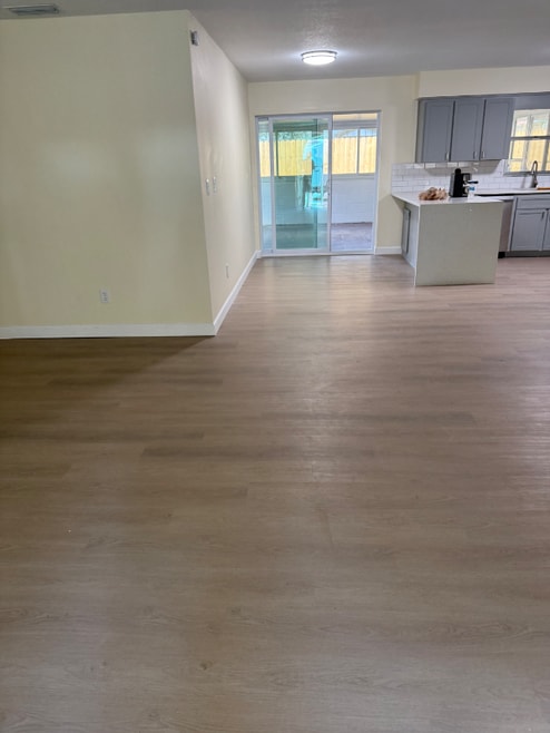 Building Photo - 4127 Grove Pl