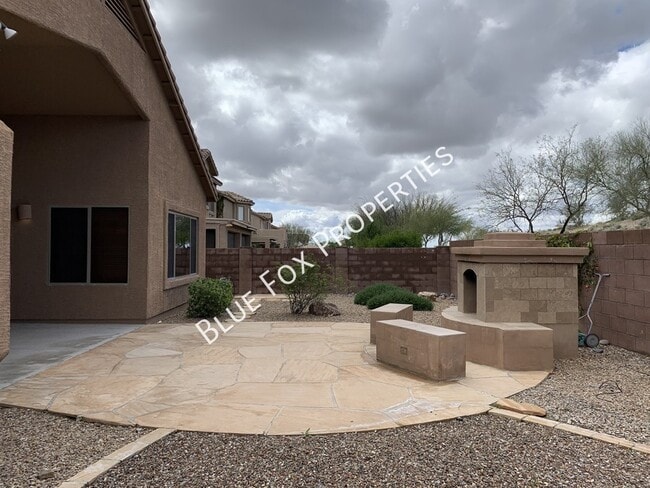 Building Photo - 11921 N Cantata Dr