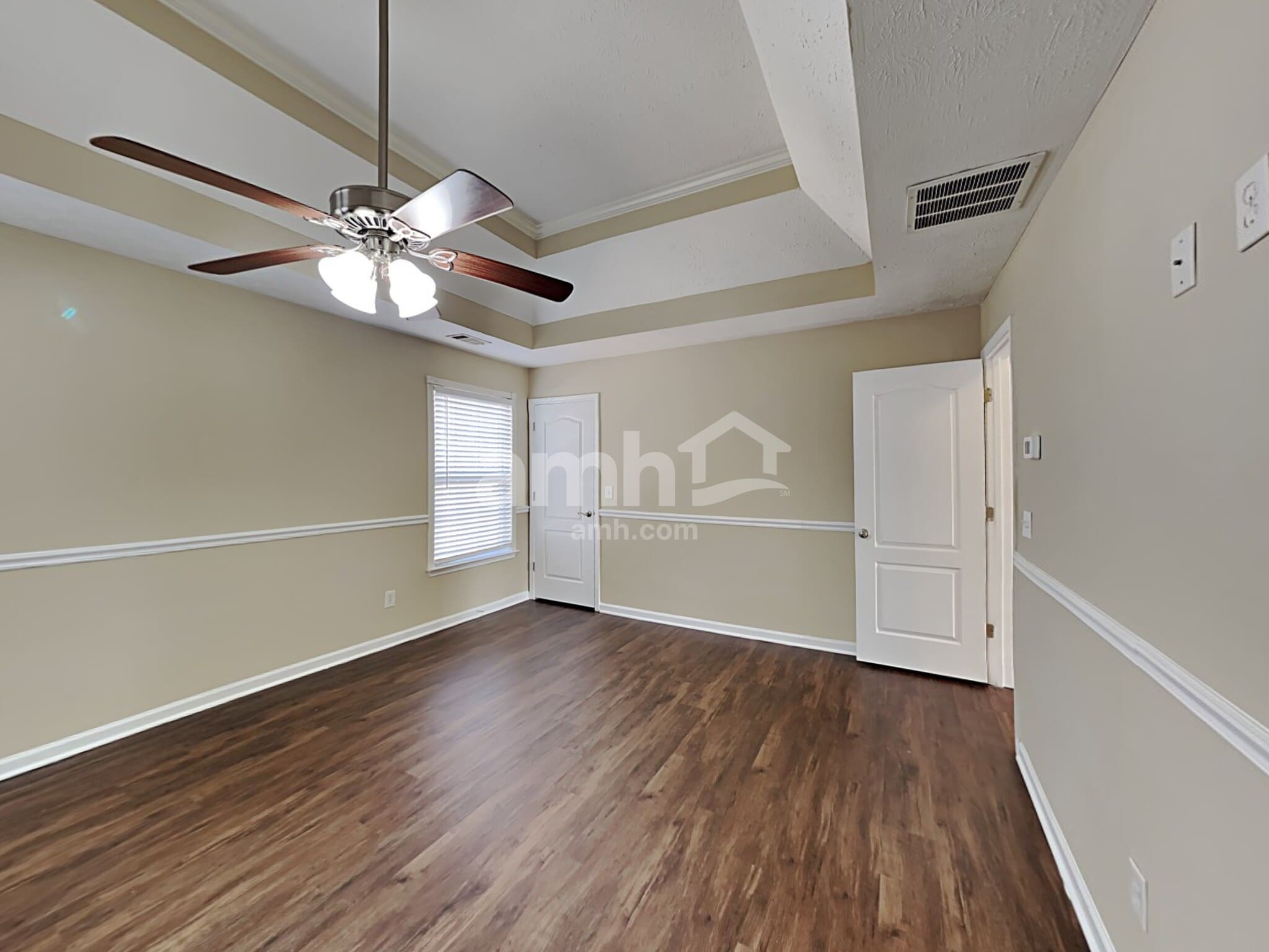 Building Photo - 2385 Braelin Loop