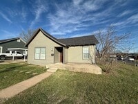 Building Photo - Charming 2-Bed, 1-Bath Home in the Heart of Waco!