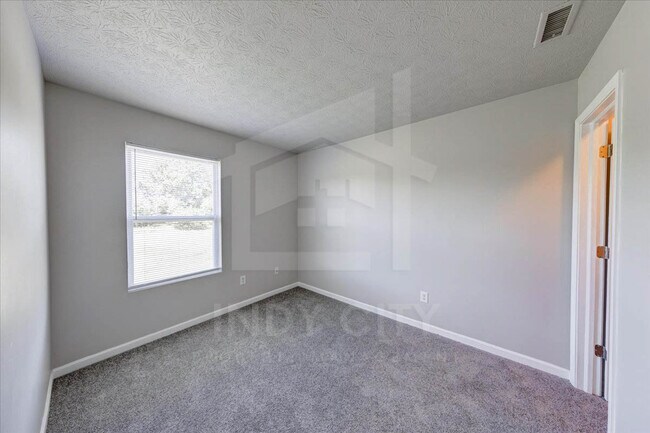 Building Photo - 3034 Danube Way