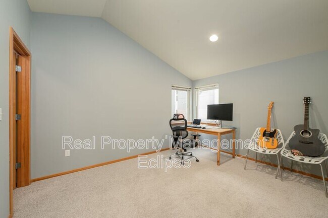 Building Photo - 1145a N 91st St