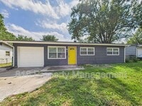 Building Photo - 5201 Alma St