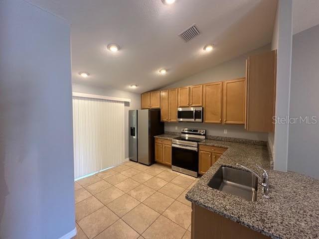 Building Photo - 5 Llowick Ct