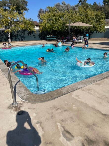 Building Photo - 7369 Elmhurst Pl