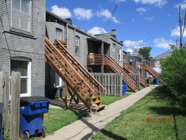 Building Photo - Vinton Street Apartments