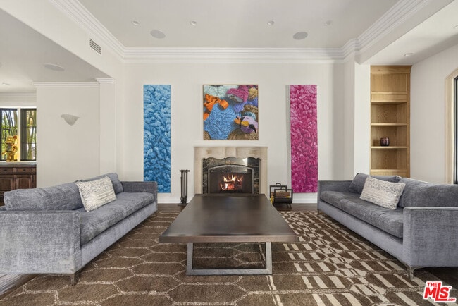Building Photo - 2325 Duxbury Cir