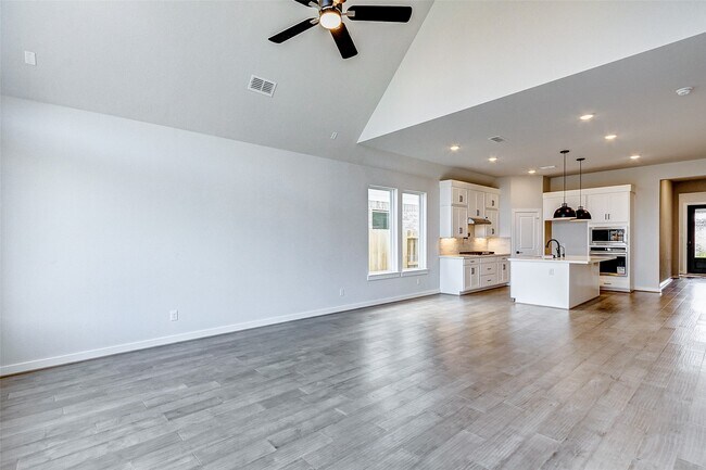 Building Photo - 1214 Timber Brk Dr