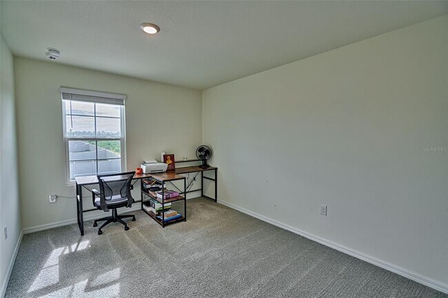 Building Photo - 1100 NW 248th Wy