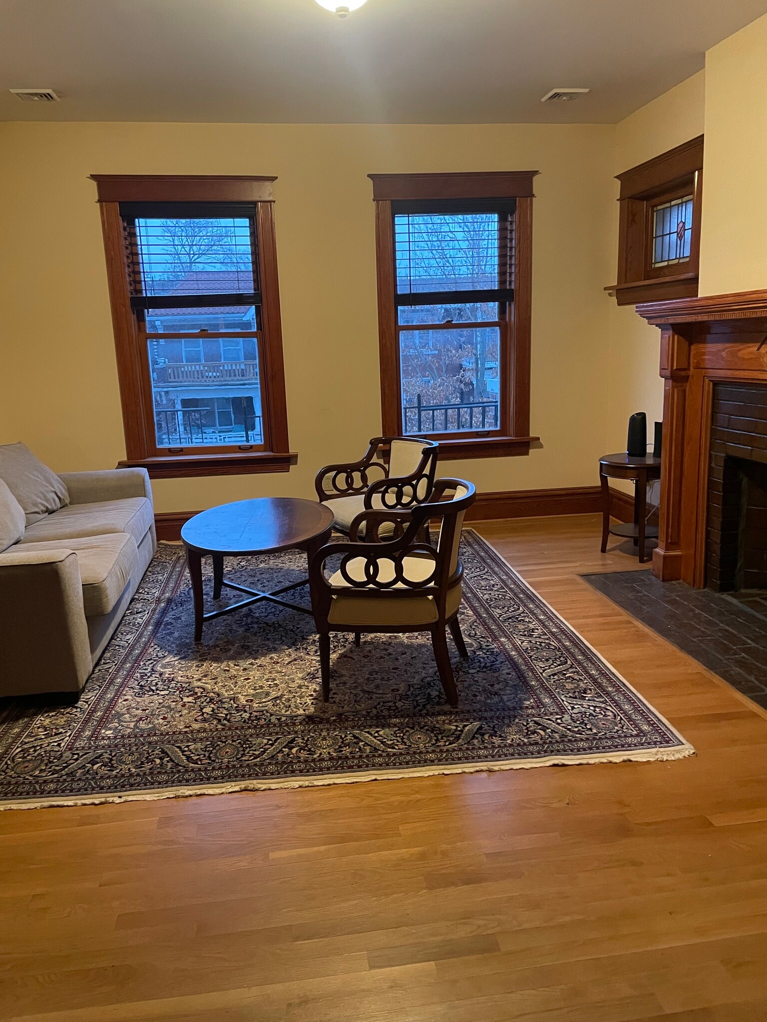 Living Room - 6042 Pershing Ave