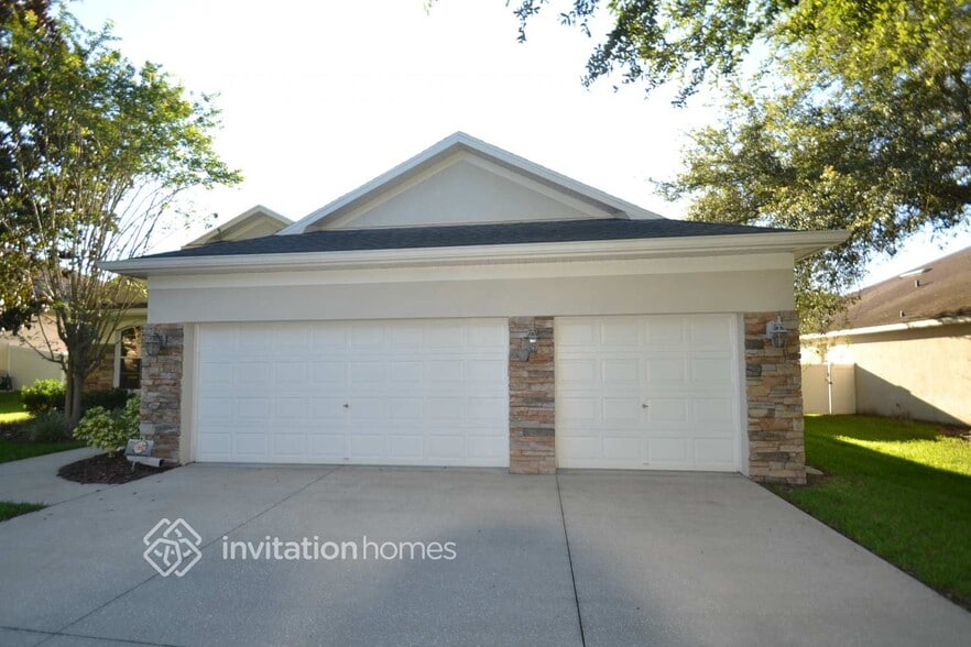 Building Photo - 3410 Eastmonte Dr