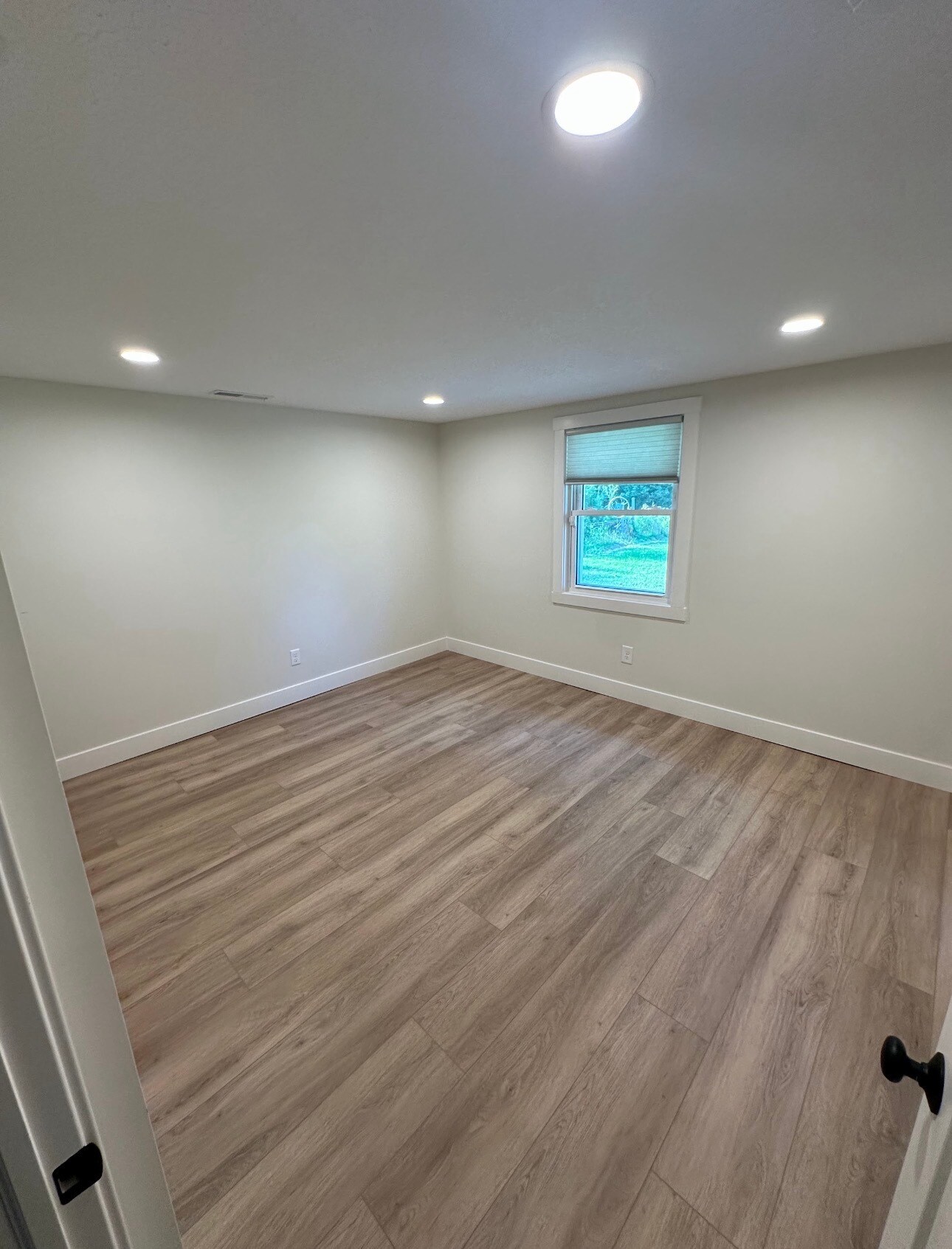 Bedroom 2 - 1415 S Oak St