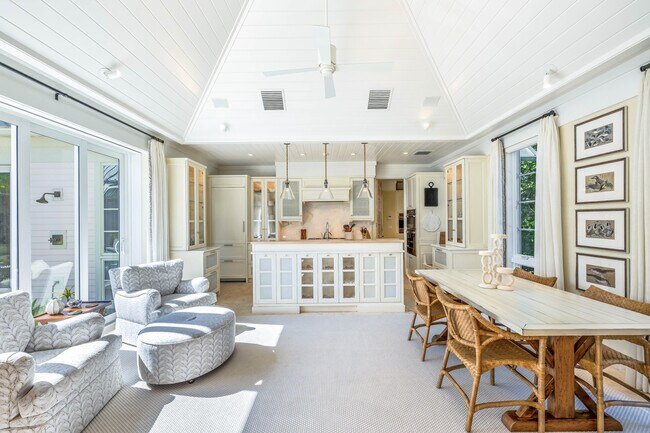 Building Photo - 2310 23rd St W