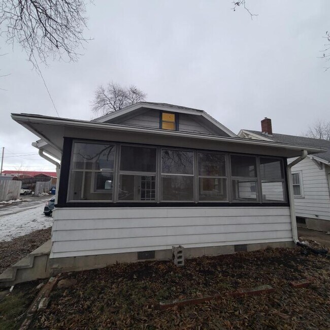 Building Photo - 317 Dunnwood Dr