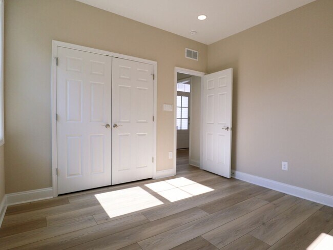 Building Photo - Luxury New Build in RounTrey – 4 Bed, 3 Ba...