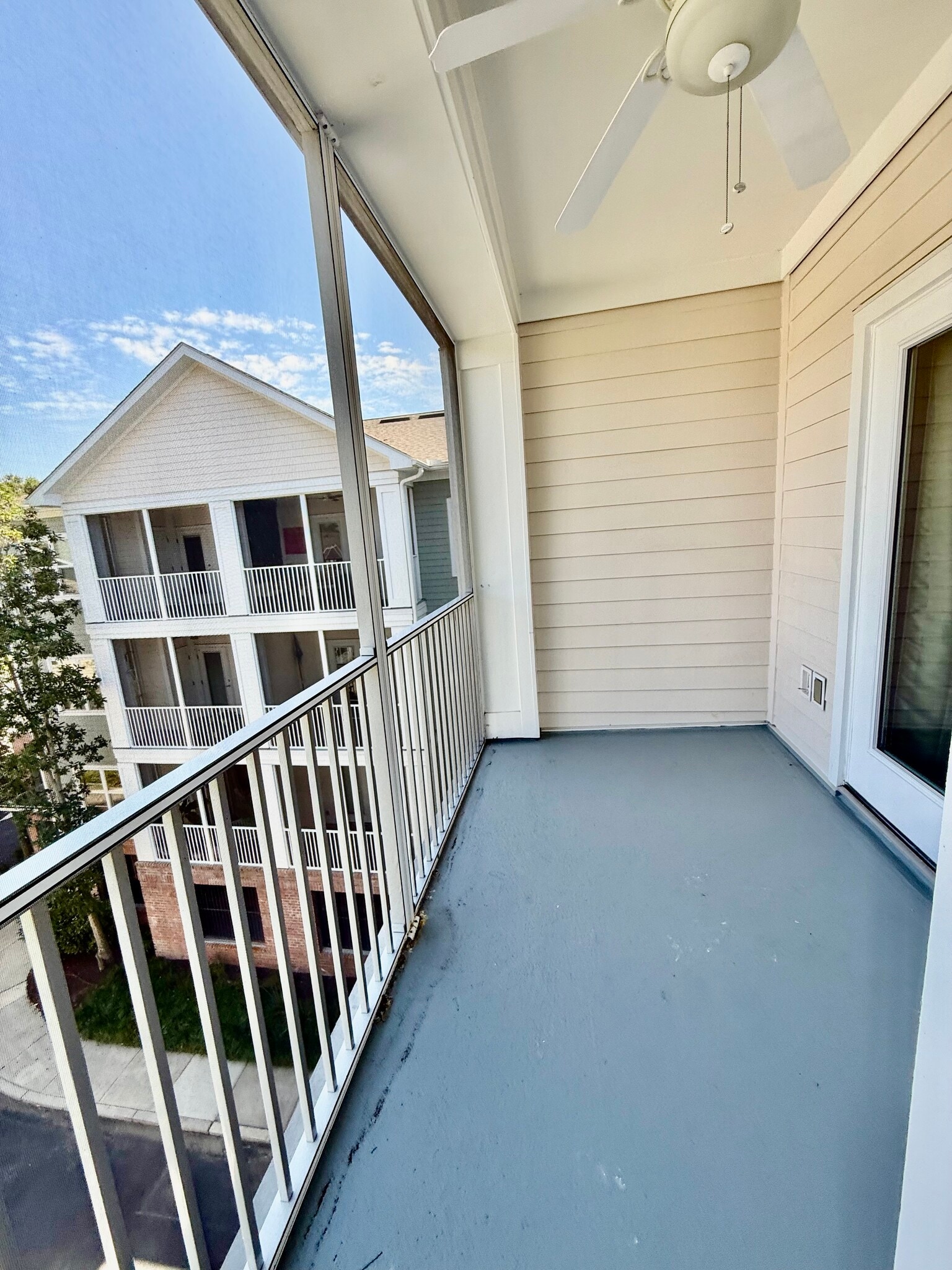 Building Photo - 1755 Central Park Rd