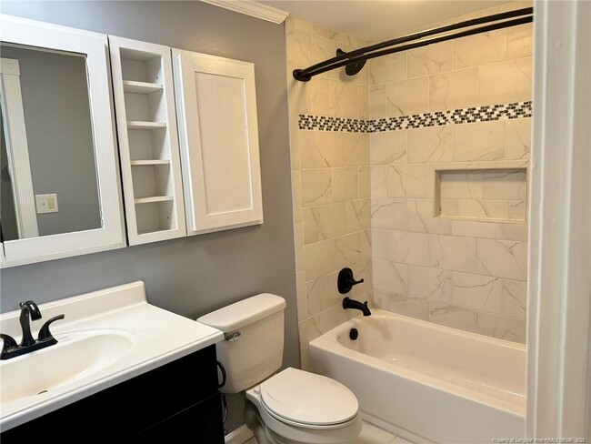 Building Photo - 6607 Sherrod Pl