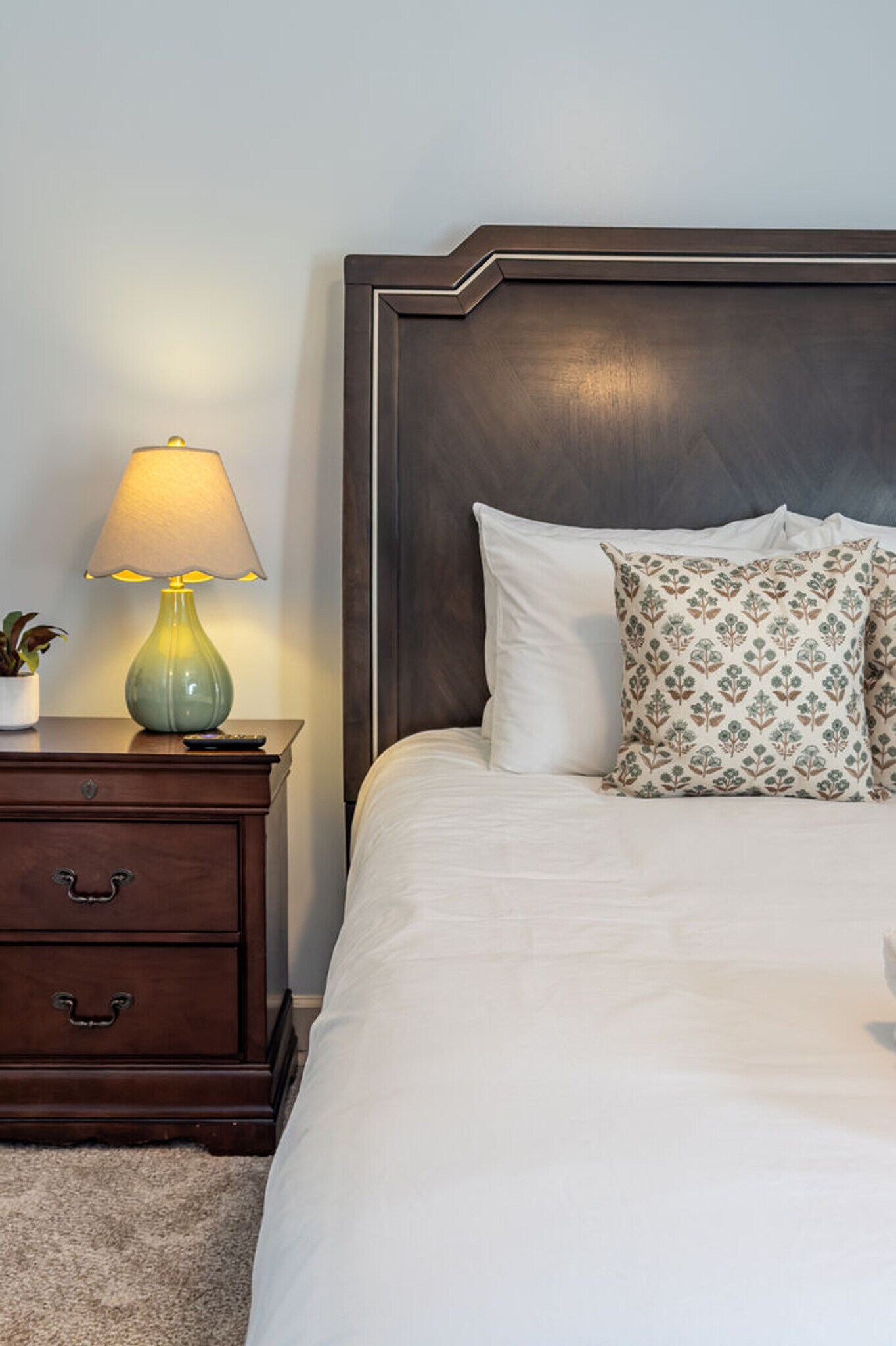 Building Photo - 530 Waterford Dr