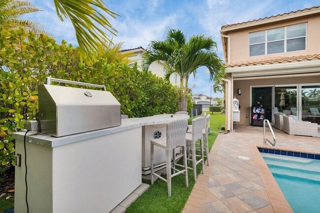 Building Photo - 9712 Celtic Sea Ln