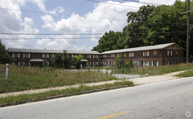 Primary Photo - Waverly Crest & Maple Creek Apartments