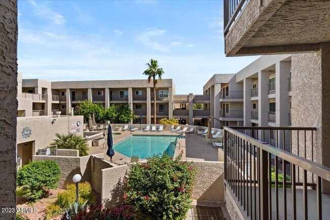 Building Photo - 7474 E Earll Dr