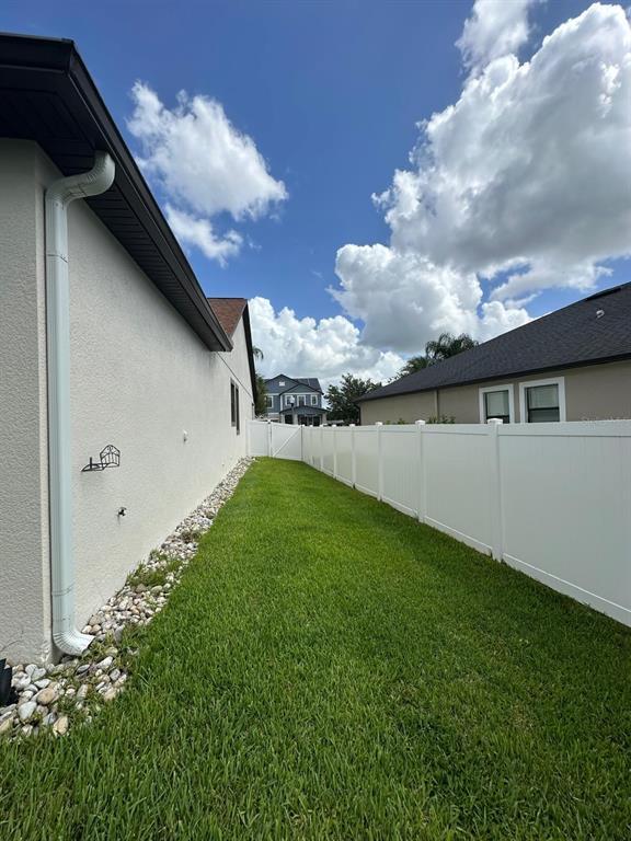 Building Photo - 7591 Purple Finch St