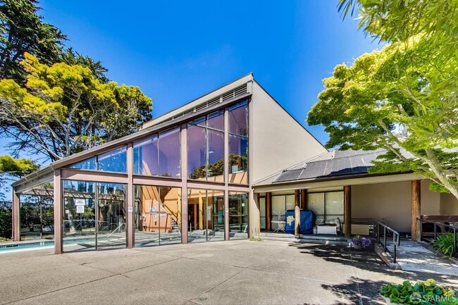 Building Photo - 208 N Lake Merced Hills