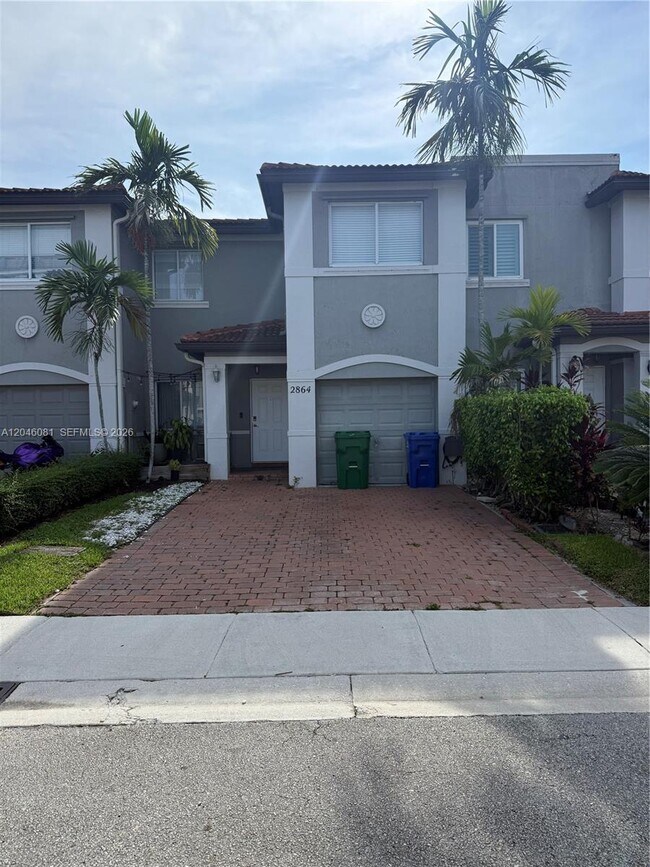 Building Photo - 2864 SW 129th Ave