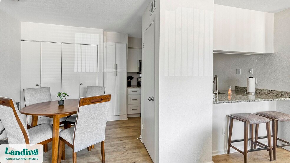 Building Photo - 9510 Westpark Dr