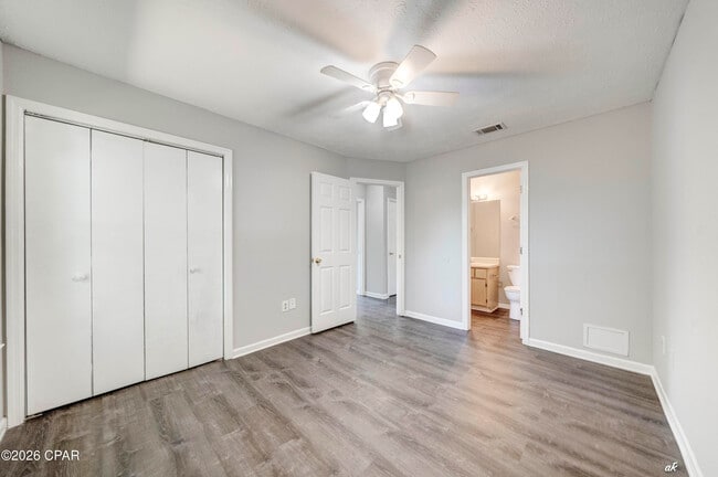 Building Photo - 3720 Burnham Way