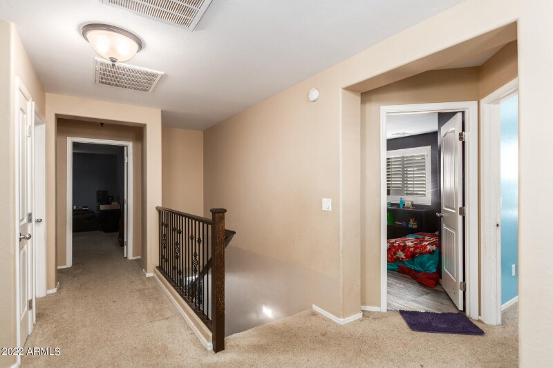 Building Photo - 1398 E Mayfield Dr