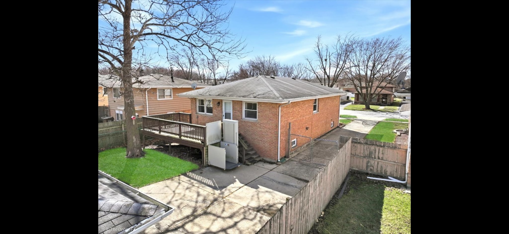Building Photo - 18003 Greenview Terrace