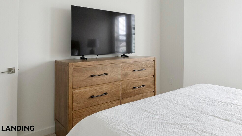 Building Photo - 2110 Birkhall St