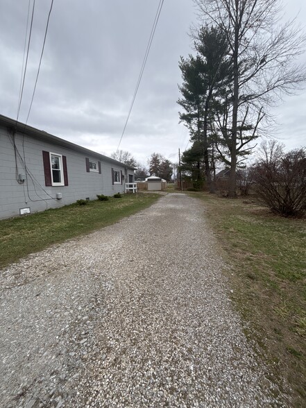 Building Photo - 866 Harlan St